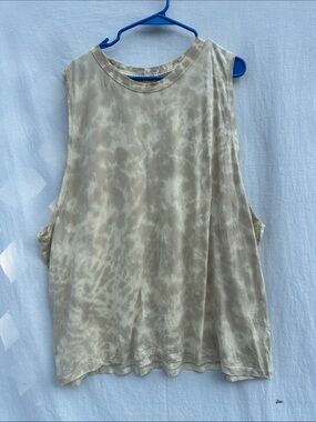 Lululemon Sleeveless Top